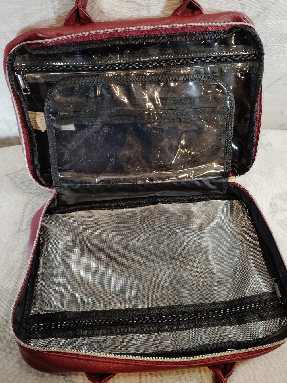 Jones New York Red Quilted Cosmetic Bag